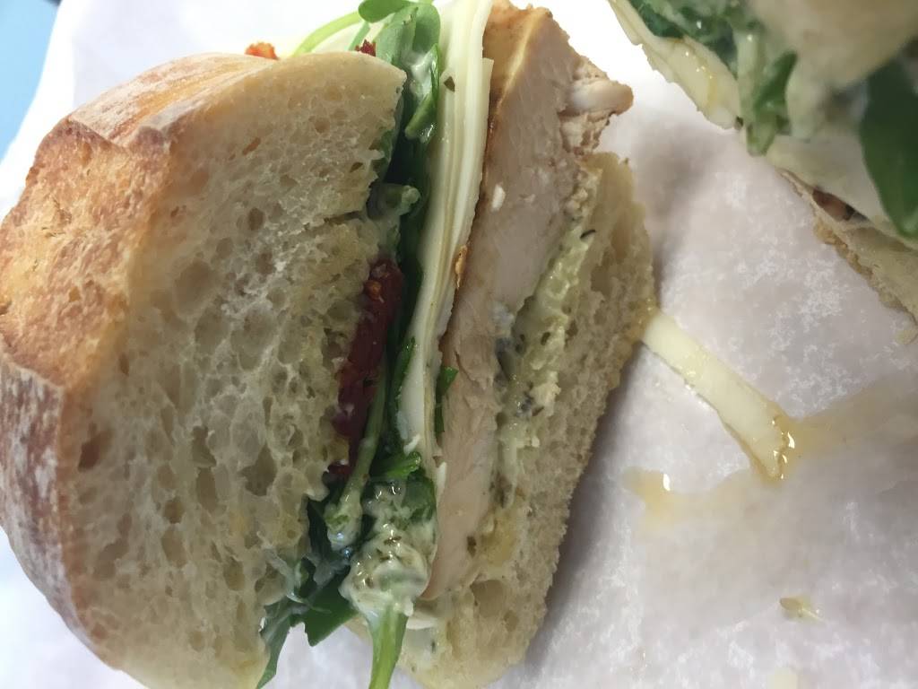 Avenue Deli | restaurant | 1272 Springfield Ave, New Providence, NJ 07974, USA | 9084646766 OR +1 908-464-6766