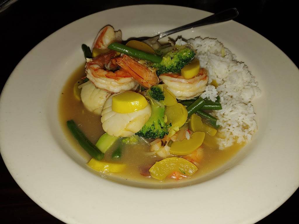 Big Thai Restaurant | restaurant | Shopping Center, 1319 Military Cutoff Rd, Wilmington, NC 28405, USA | 9102566588 OR +1 910-256-6588