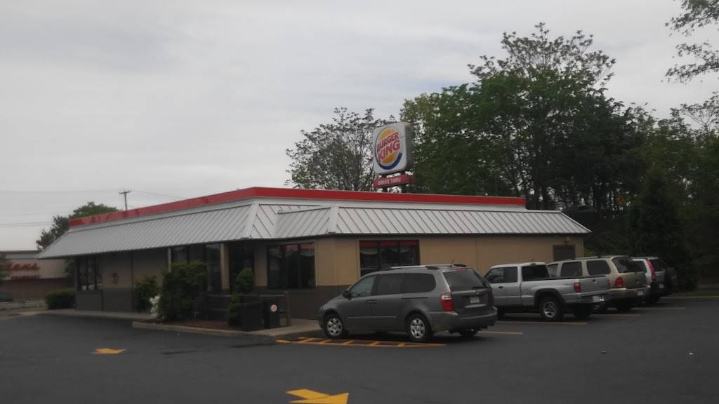 Burger King | restaurant | 1449 Broadway St, Saugus, MA 01906, USA | 7812339626 OR +1 781-233-9626