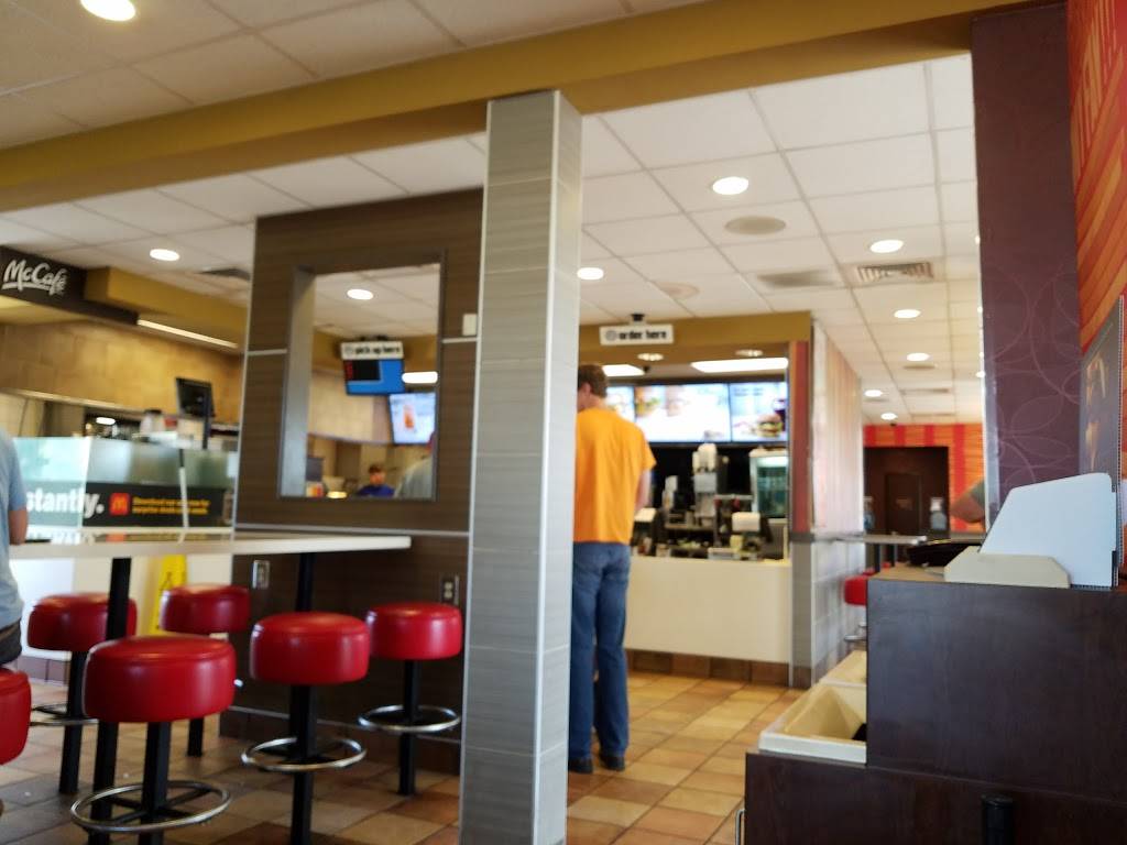 McDonalds | cafe | 3342 Point Mallard Pkwy SE, Decatur, AL 35603, USA | 2565846886 OR +1 256-584-6886