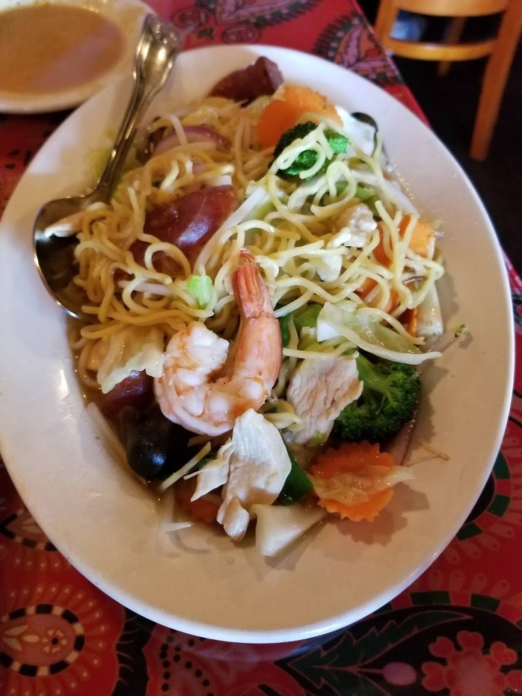 Mongkut Thai Restaurant | restaurant | 212 Avenida Del Mar, San Clemente, CA 92672, USA | 9494923871 OR +1 949-492-3871