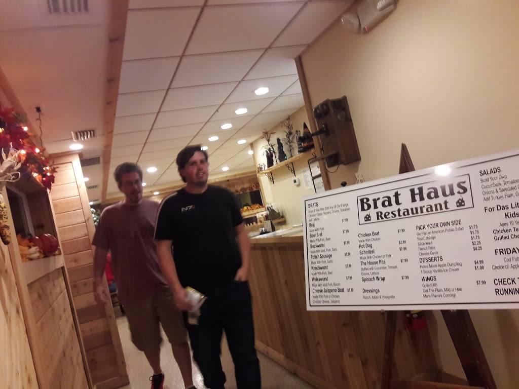 Brat Haus | restaurant | 2810 N Dixie Fwy, New Smyrna Beach, FL 32168, USA | 3869574233 OR +1 386-957-4233