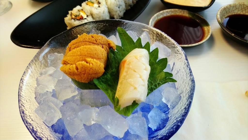 Sushi Erika | restaurant | 1700 John F Kennedy Causeway Suite 100, North Bay Village, FL 33141, USA | 7862167216 OR +1 786-216-7216