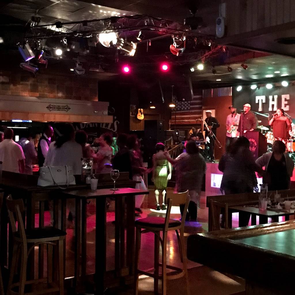 The Boulevard Live Entertainment Restaurant | restaurant | 1036 Lafferty Ln, Dover, DE 19901, USA | 3022649322 OR +1 302-264-9322