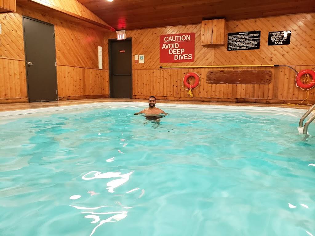 Travelodge by Wyndham Port Elgin |  | 235 Goderich St, Port Elgin, ON N0H 2C1, Canada | 5198322021 OR +1 519-832-2021