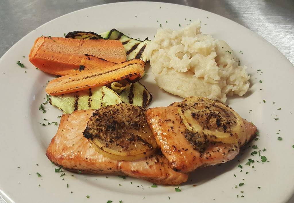 Lamp Post Inn | restaurant | 276 Atlantic City Blvd, Pine Beach, NJ 08741, USA | 7322402211 OR +1 732-240-2211