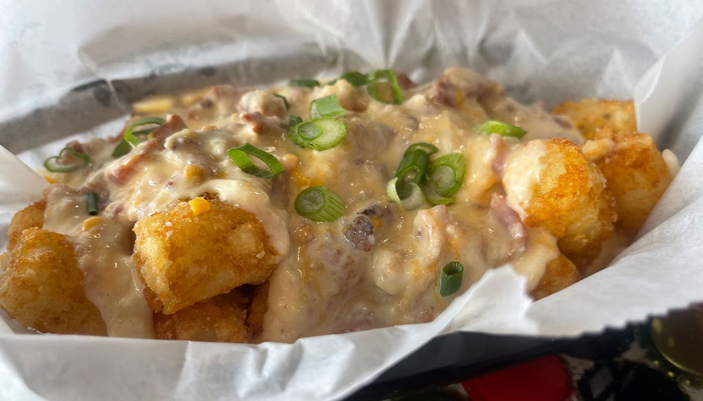 High Top Grub & Pub | restaurant | 609 S Jennings Ave, Fort Worth, TX 76104, USA | 4692638128 OR +1 469-263-8128