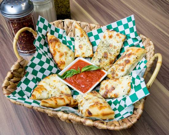 Del campo pizzeria | restaurant | 8130 S Kedzie Ave, Chicago, IL 60652, USA | 7737764000 OR +1 773-776-4000