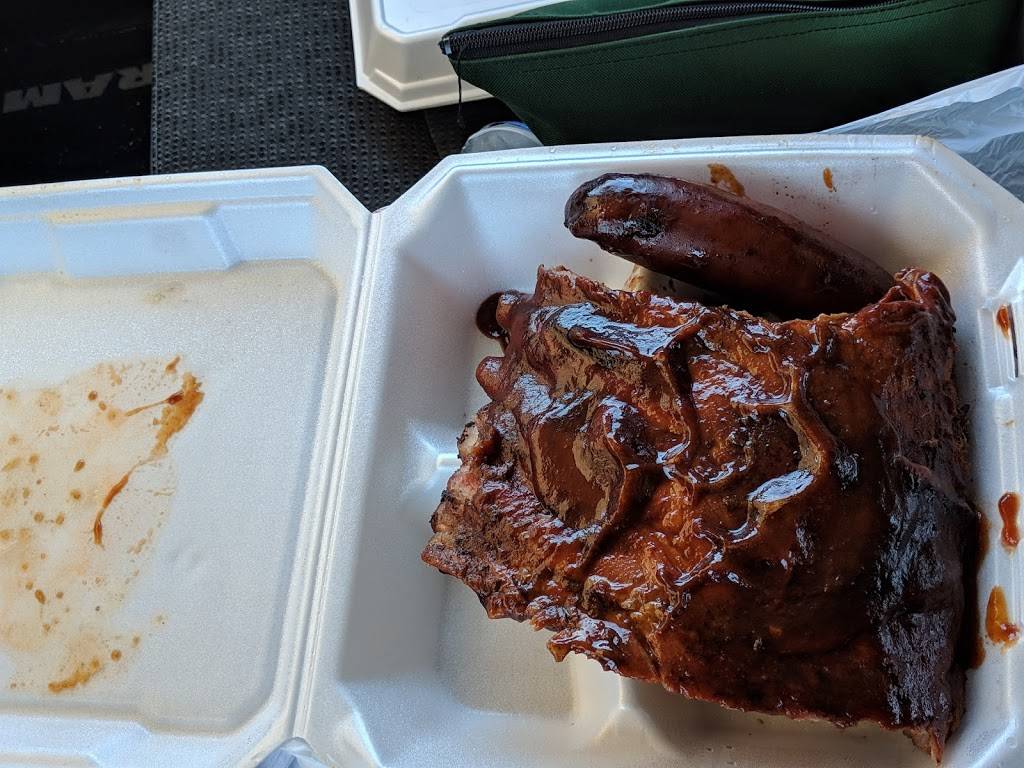 Sams Carry Out BBQ | restaurant | 414 E Hill Ave, Valdosta, GA 31601, USA | 2292470769 OR +1 229-247-0769