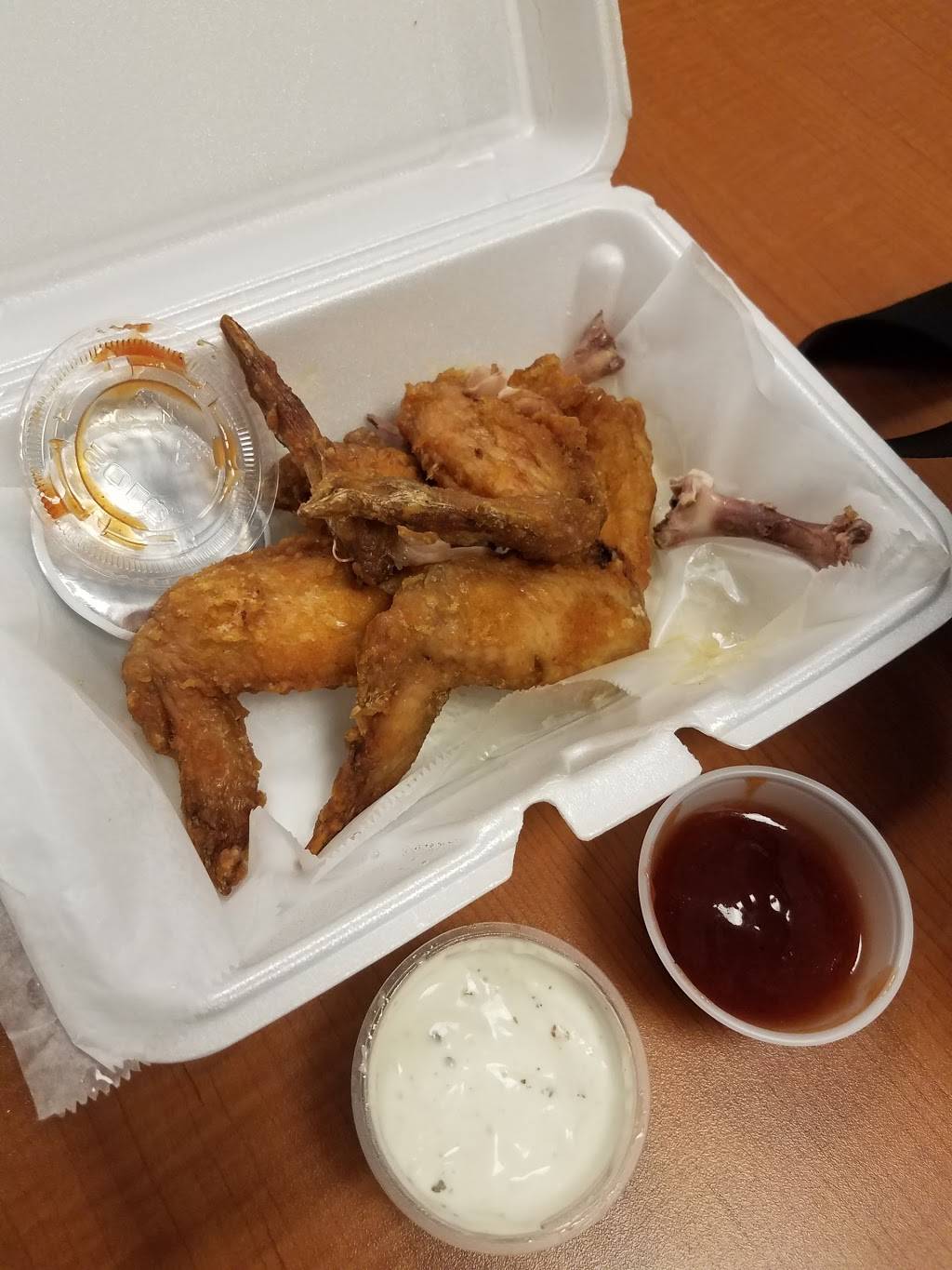 Americas Best Wings | restaurant | 2863 Alabama Ave SE, Washington, DC 20020, USA | 2025759464 OR +1 202-575-9464