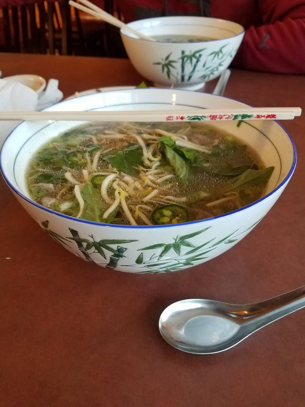 Pho Real | restaurant | 7 Grove St, Putnam, CT 06260, USA | 8609632288 OR +1 860-963-2288