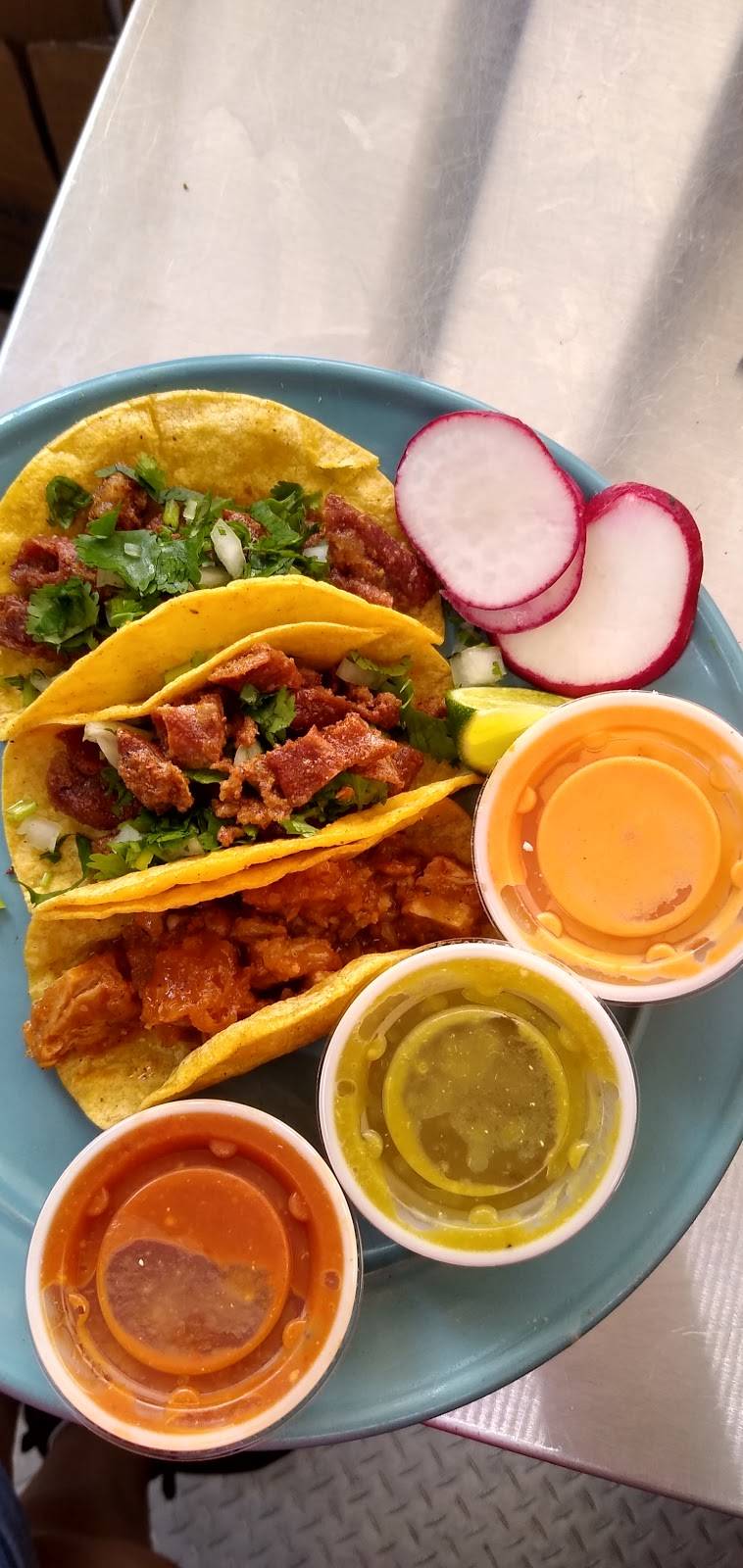 Tacos El Veracruzano | restaurant | 801 E University Dr, McKinney, TX 75069, USA | 9723706288 OR +1 972-370-6288