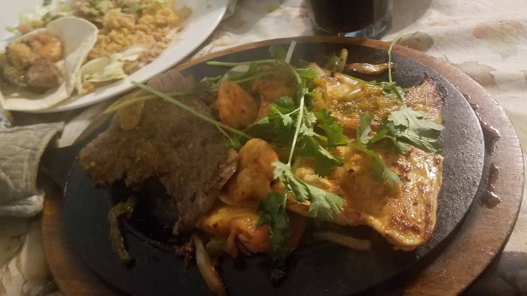 El Agave | restaurant | 509 7th St S, Clanton, AL 35045, USA | 2052585766 OR +1 205-258-5766