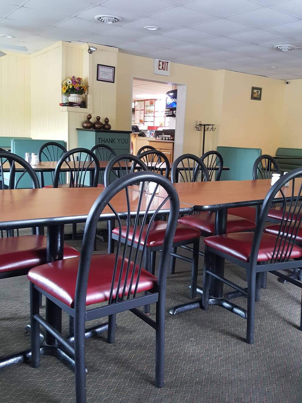 Four Seasons Pizza | restaurant | 36326 Old Ocean City Rd, Willards, MD 21874, USA | 4108353060 OR +1 410-835-3060