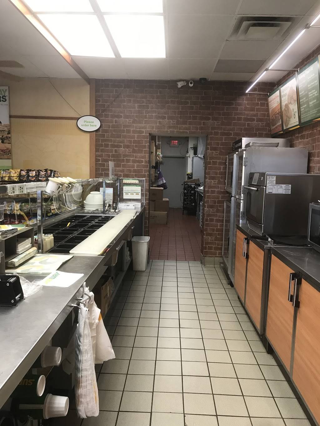 Four DOLLAR Ninety Nine Sub is back | restaurant | 411 W Spring St, New Albany, IN 47150, USA | 5027442559 OR +1 502-744-2559