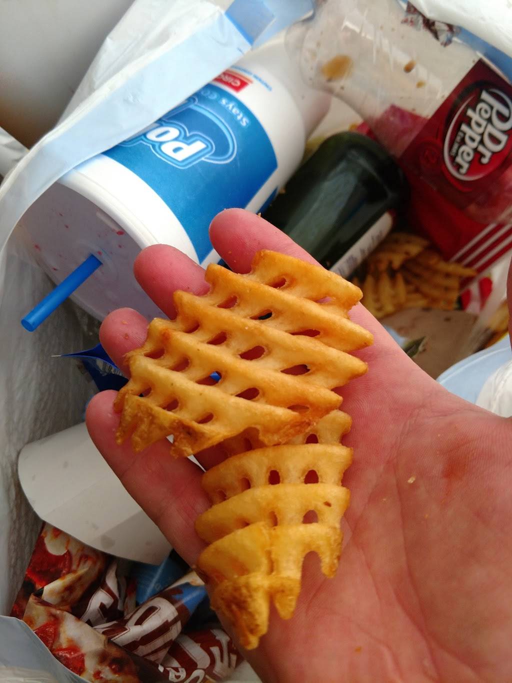 Chick-fil-A | restaurant | 1320 Veterans Pkwy, Clarksville, IN 47129, USA | 8122827573 OR +1 812-282-7573