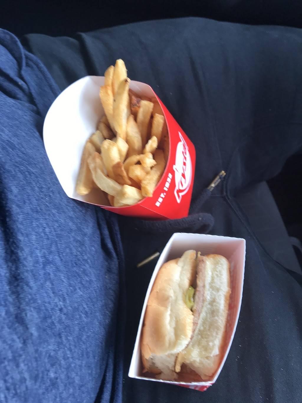 Krystal | restaurant | 3515 St Johns Bluff Rd S, Jacksonville, FL 32224, USA | 9049989173 OR +1 904-998-9173