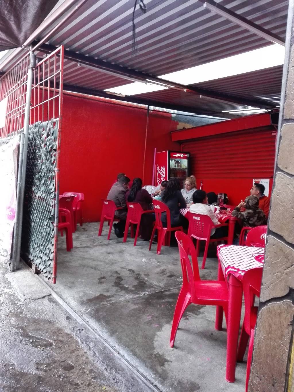 tacos la carreta rosa | restaurant | Calle Pedregal 2881, Playas, Playas De Tijuana, 22506 Tijuana, B.C., Mexico | 016641879725 OR +52 664 187 9725