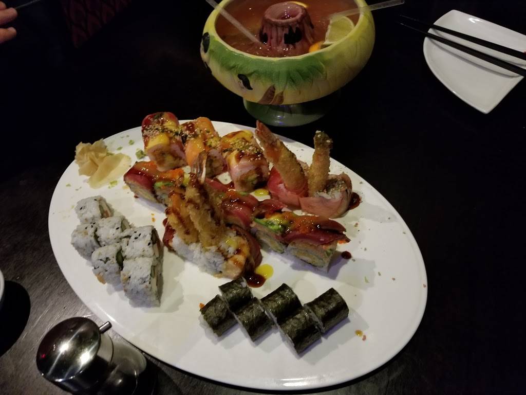 Takara steakhouse sushi | restaurant | 1335 US-1, Vero Beach, FL 32960, USA | 7724923530 OR +1 772-492-3530