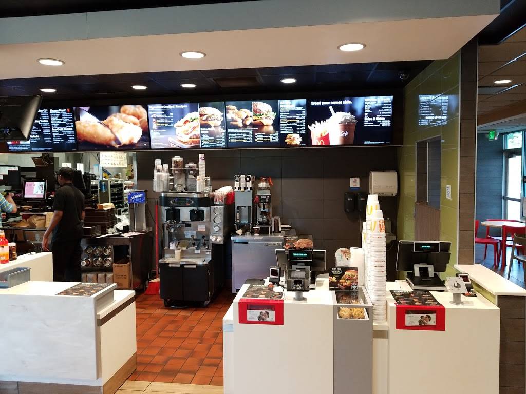 McDonalds | cafe | 2640 Valleydale Rd, Birmingham, AL 35244, USA | 2054087448 OR +1 205-408-7448