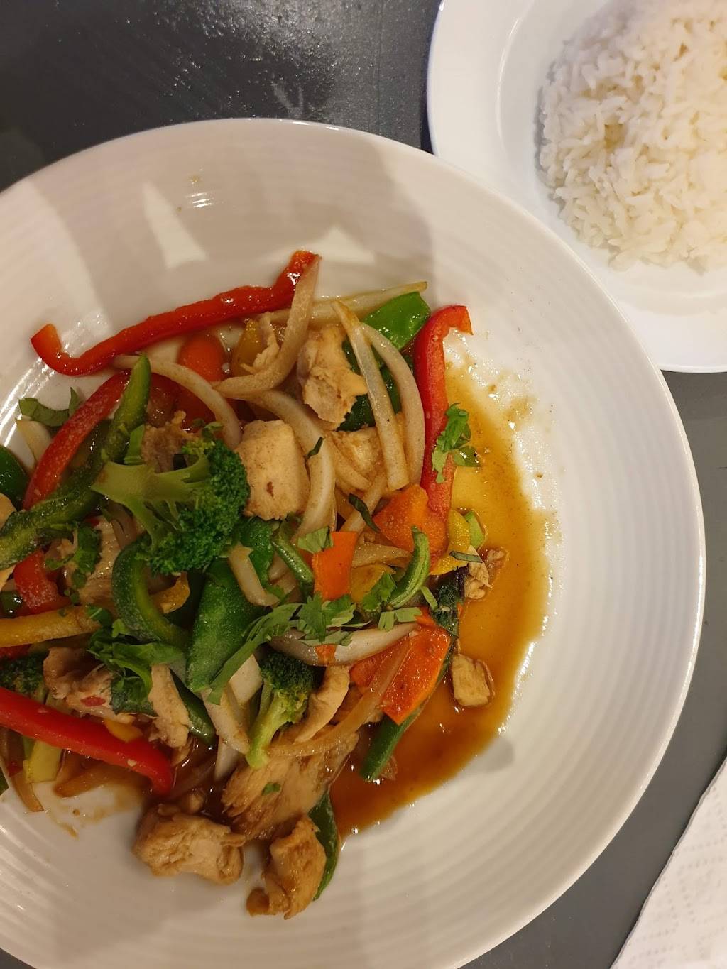 Tuk Tuk Thai Kitchen | restaurant | 5426 US-280 #9, Birmingham, AL 35242, USA | 2055736242 OR +1 205-573-6242