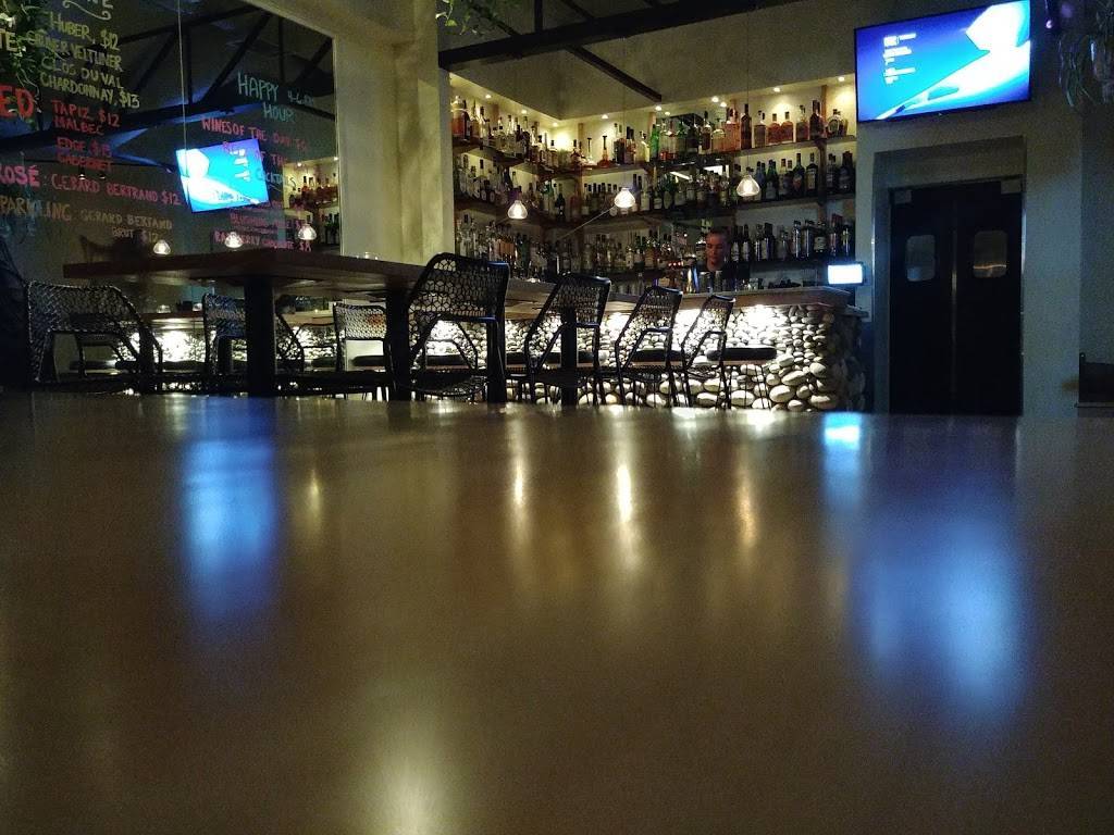 BAR by RED DOOR | restaurant | 729 W Washington St, San Diego, CA 92103, USA | 6192956001 OR +1 619-295-6001