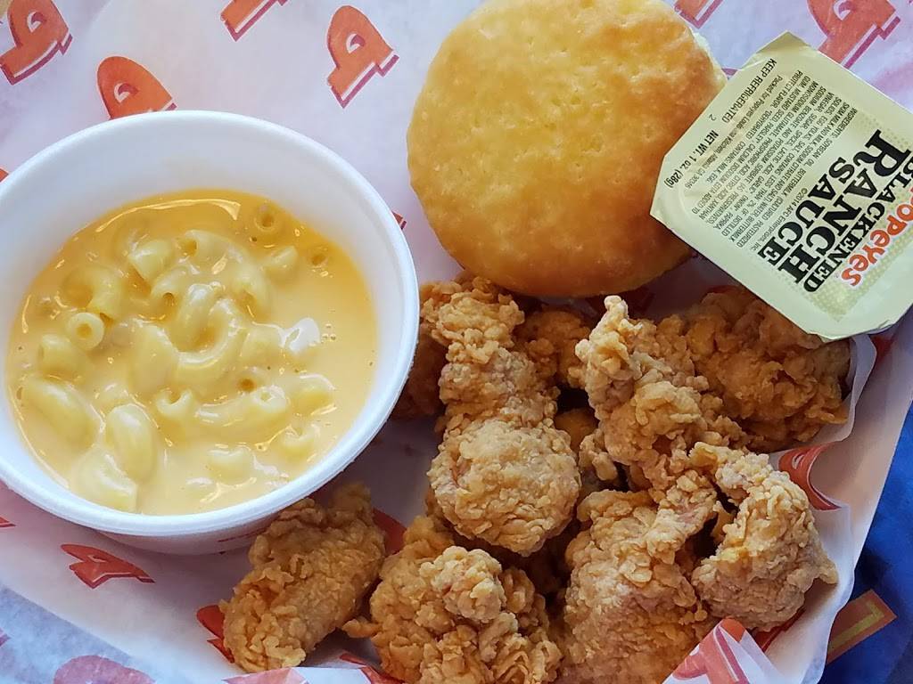 Popeyes Louisiana Kitchen | restaurant | 2543 172nd St NE, Marysville, WA 98271, USA | 3606548299 OR +1 360-654-8299
