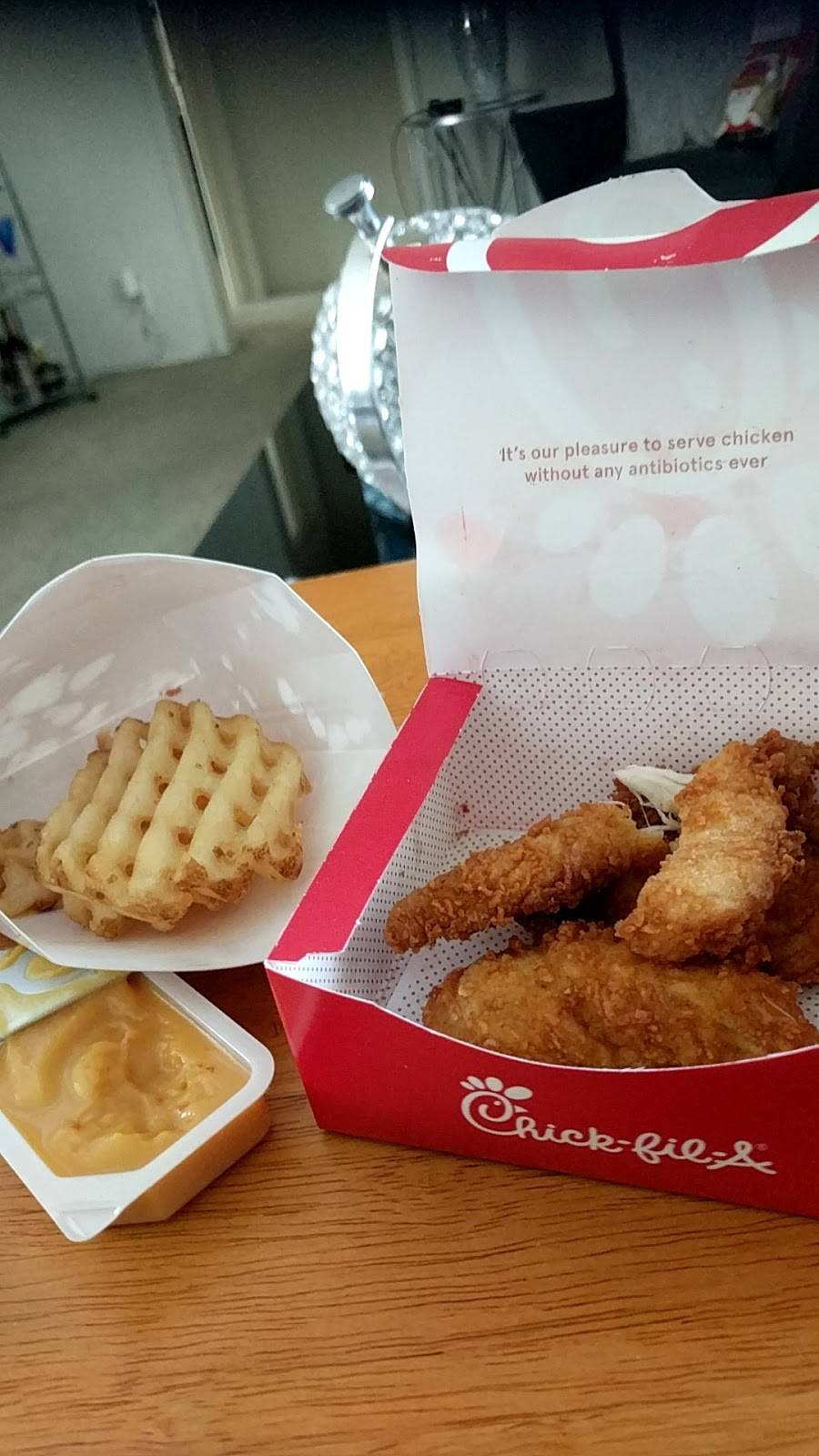 Chick-fil-A | restaurant | 17660 Ventura Blvd, Encino, CA 91316, USA | 8188818287 OR +1 818-881-8287