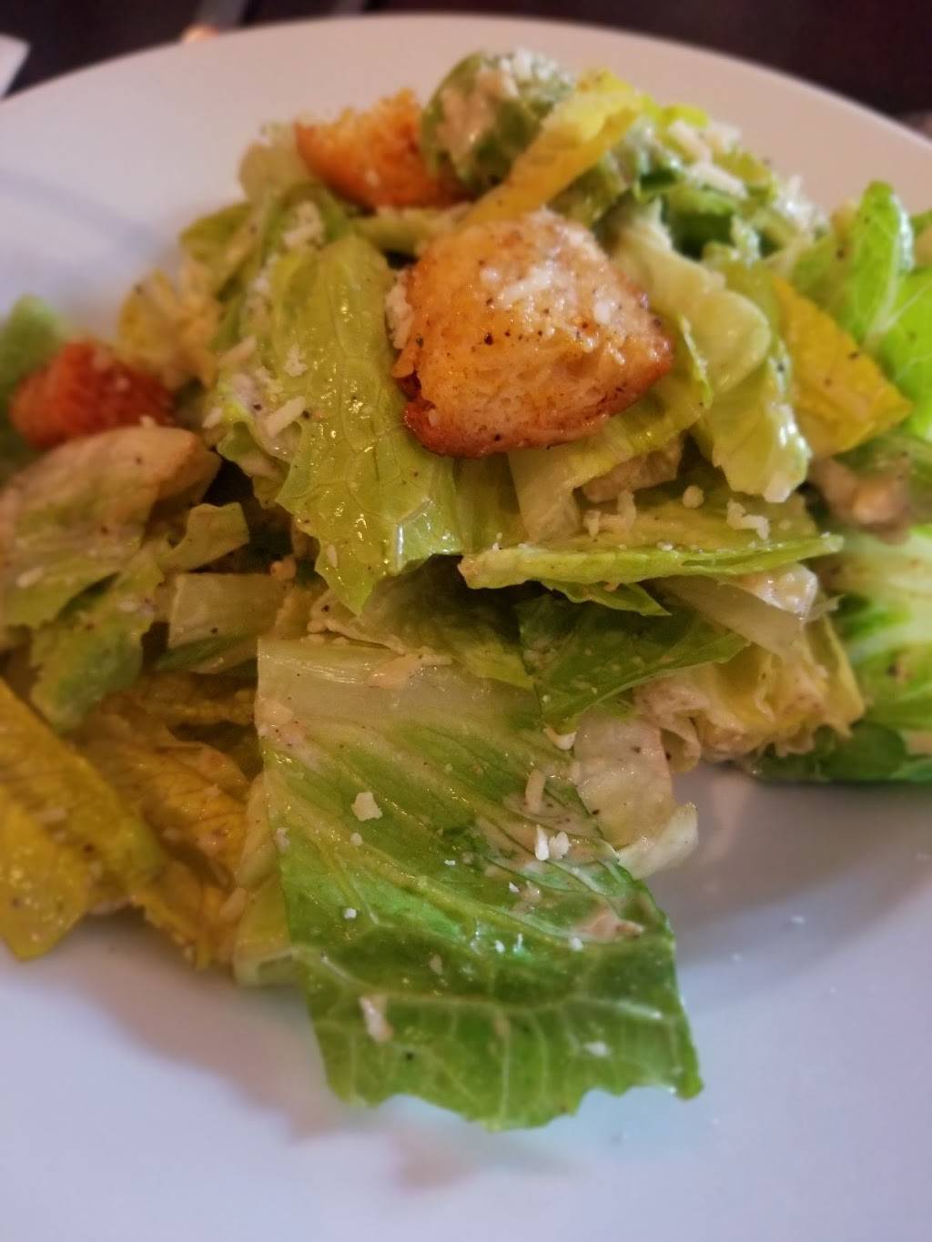 Turn 12 Bar And Grill | restaurant | 400 Tyler St, Monterey, CA 93940, USA | 8313728876 OR +1 831-372-8876