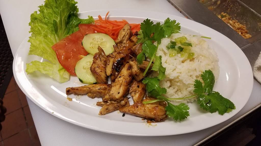 Pho Evermore | restaurant | 1017 Casitas Pass Rd, Carpinteria, CA 93013, USA | 8052206633 OR +1 805-220-6633