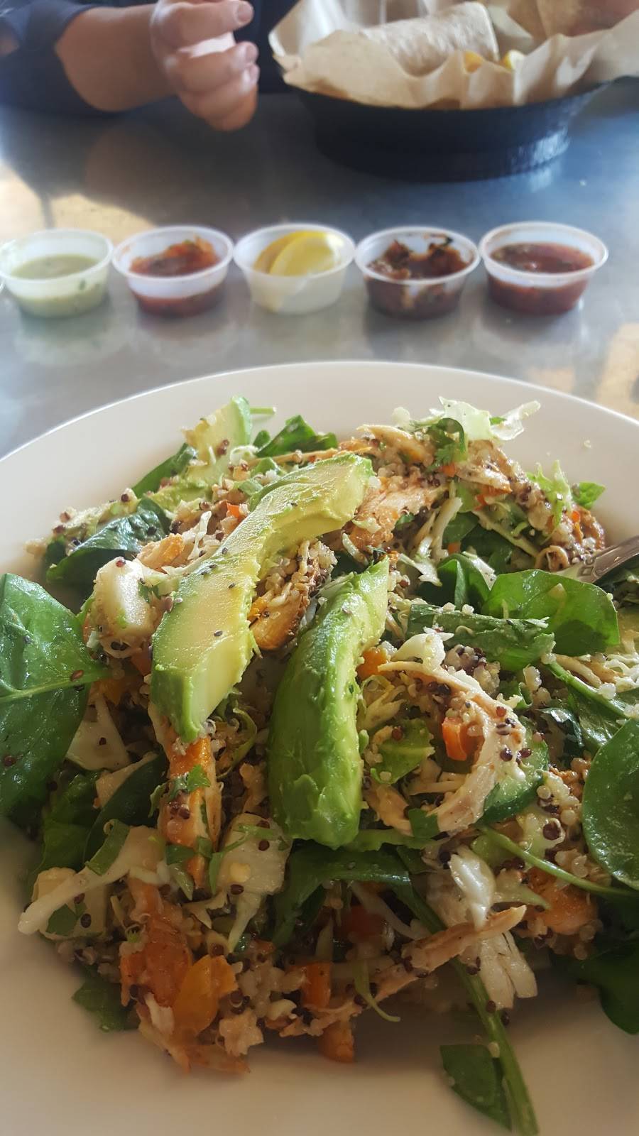 Sharkys Woodfired Mexican Grill | restaurant | 6219 Topanga Canyon Blvd, Woodland Hills, CA 91367, USA | 8188876963 OR +1 818-887-6963