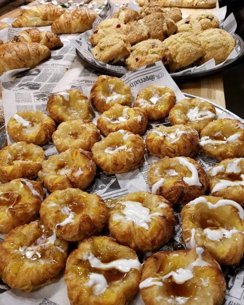 Pizza Days | meal takeaway | 448 Ocean Dr #6614, Miami Beach, FL 33139, USA | 3053978100 OR +1 305-397-8100