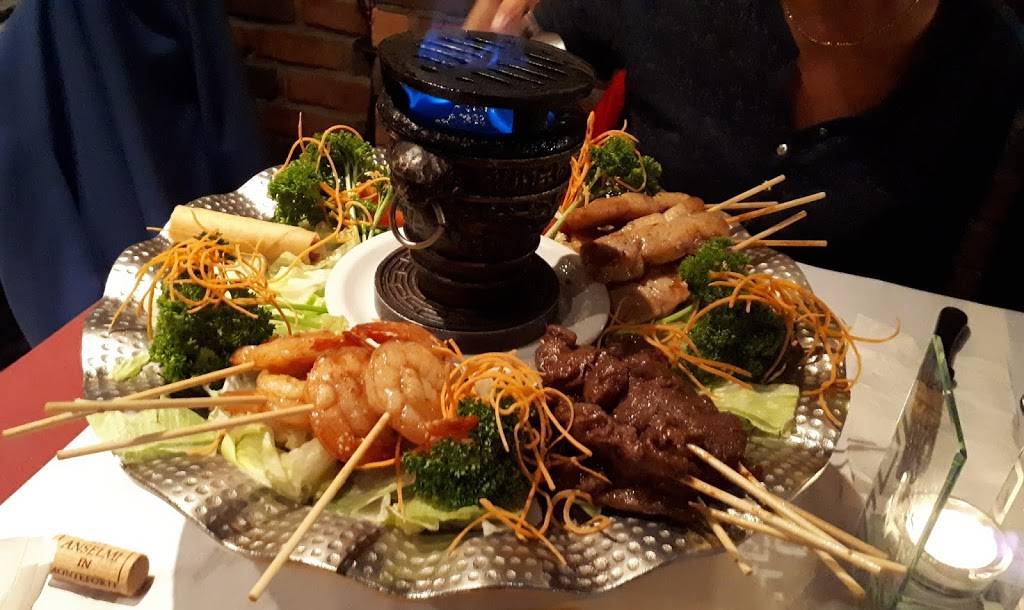 Restaurant Le Paradis dAngkor | restaurant | 8045 Boulevard Henri-Bourassa, Québec, QC G1G 4C8, Canada | 4186242666 OR +1 418-624-2666