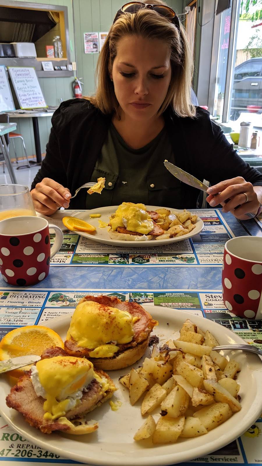 Full Cup Café The | restaurant | 50 Main St, Bobcaygeon, ON K0M 1A0, Canada | 7057386574 OR +1 705-738-6574