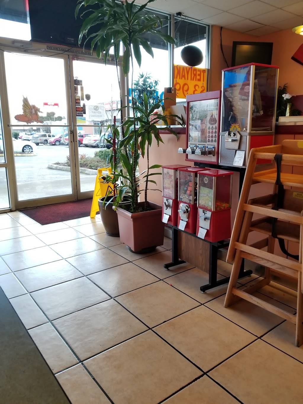 Red Dragon Teriyaki Restaurant | restaurant | 7034 Pacific Ave, Tacoma, WA 98408, USA | 2534731632 OR +1 253-473-1632