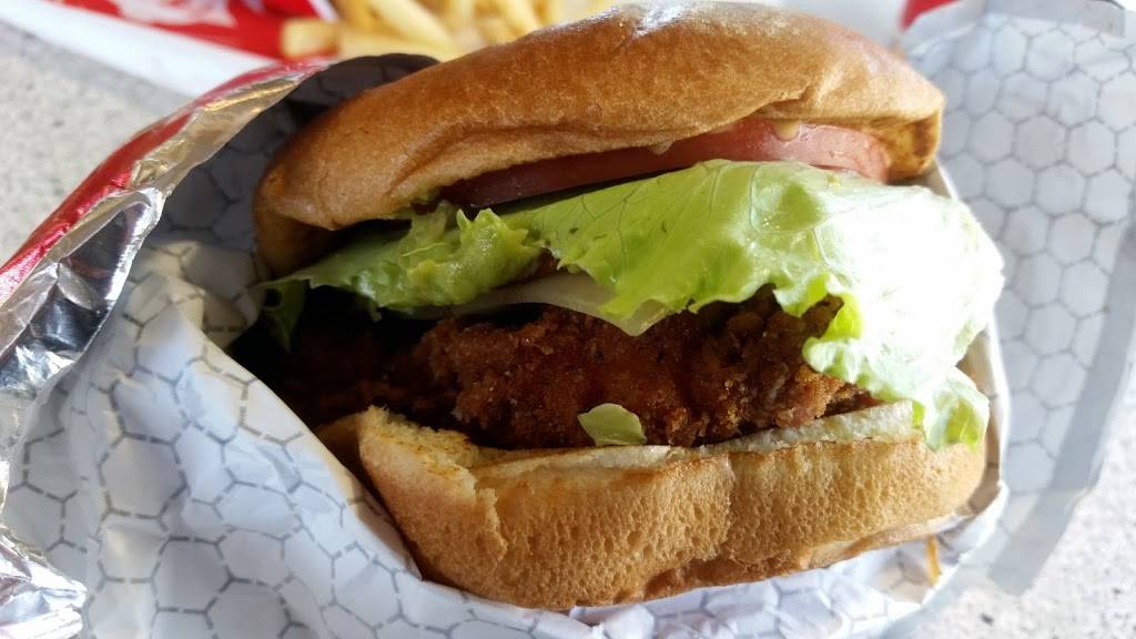 Wendys | restaurant | 90 Jericho Turnpike, Jericho, NY 11753, USA | 5163333059 OR +1 516-333-3059
