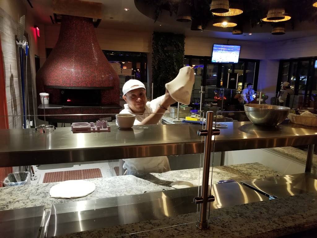 Minchias Cibo Italiano Las Vegas | restaurant | TOWN SQUARE CENTER, 6599 S Las Vegas Blvd #210, Las Vegas, NV 89119, USA | 7022026688 OR +1 702-202-6688