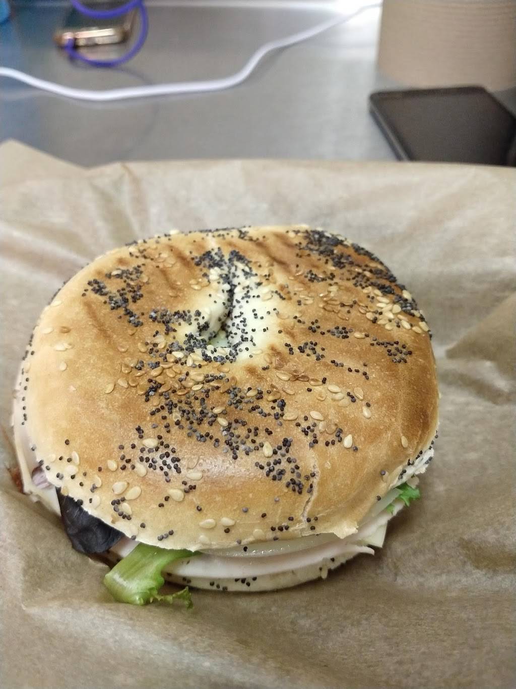 Panino Fresco | restaurant | 17 W Jefferson St, Joliet, IL 60432, USA | 8154097985 OR +1 815-409-7985