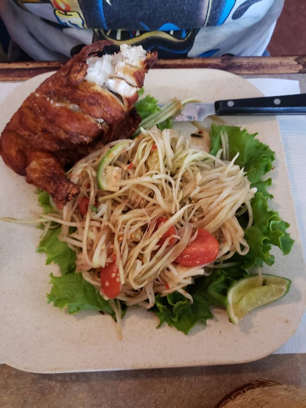 Lao Laan-Xang Restaurant | restaurant | 1146 Williamson St, Madison, WI 53703, USA | 6082800104 OR +1 608-280-0104