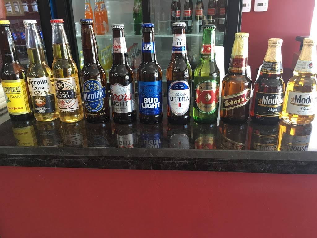 Mariscos Valencia Restaurant | restaurant | 15761 Tustin Village Way #104, Tustin, CA 92780, USA | 6572890163 OR +1 657-289-0163