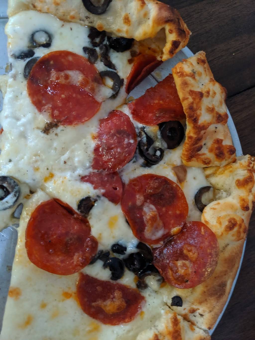 Kourtney Kays Sutter Cut Pizzeria | restaurant | 1939 Acacia Ave, Sutter, CA 95982, USA | 5307634993 OR +1 530-763-4993