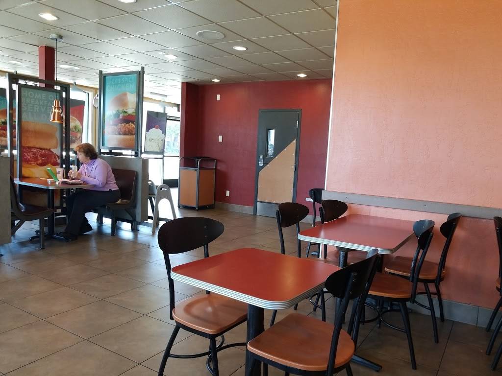 Jack in the Box | restaurant | 911 El Camino Real, Santa Clara, CA 95050, USA | 4082440255 OR +1 408-244-0255