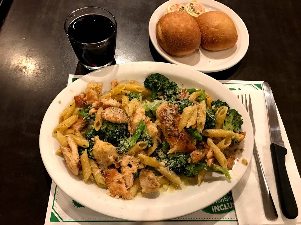 Hollywood Pizzeria | restaurant | 8011 Avenue Blaise-Pascal, Montréal, QC H1E 3X7, Canada | 5144949407 OR +1 514-494-9407