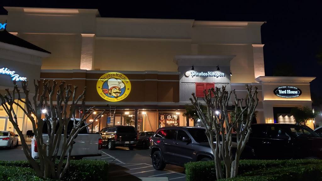 Pirates Kitchen | restaurant | 3775 Tyler St #1b, Riverside, CA 92503, USA | 9517296088 OR +1 951-729-6088