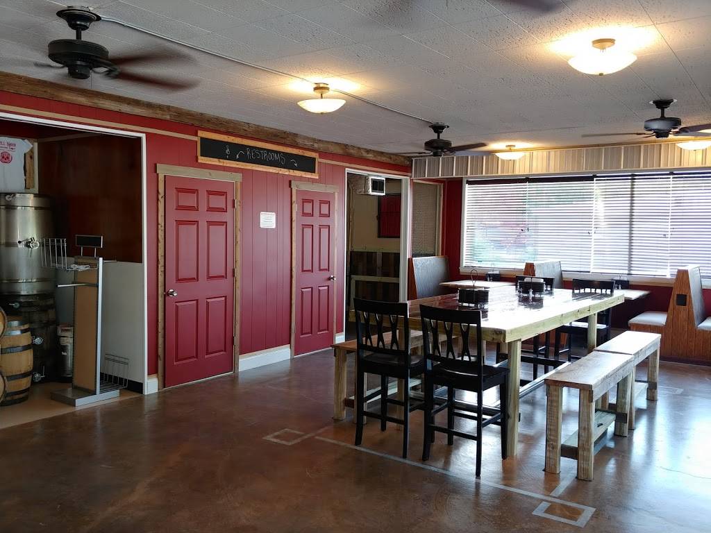 Evill Nash Brewing Co | restaurant | 232 S 10th St, Clarksville, TN 37040, USA | 9312161207 OR +1 931-216-1207