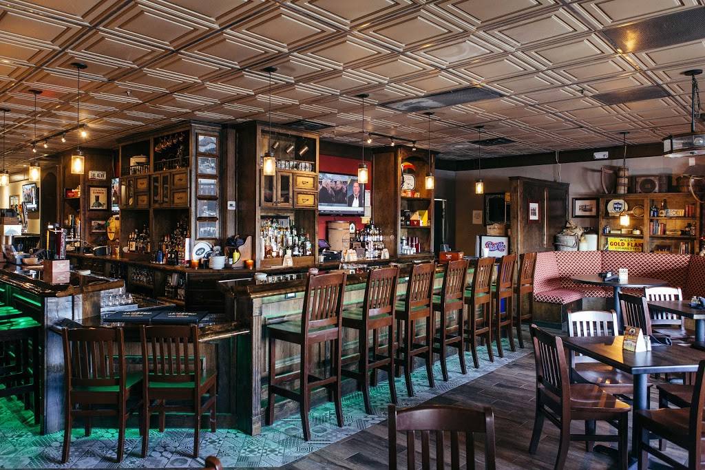 Tim Finnegans Irish Restaurant And Pub | restaurant | 17045 N 59th Ave #103, Glendale, AZ 85308, USA | 6028758331 OR +1 602-875-8331