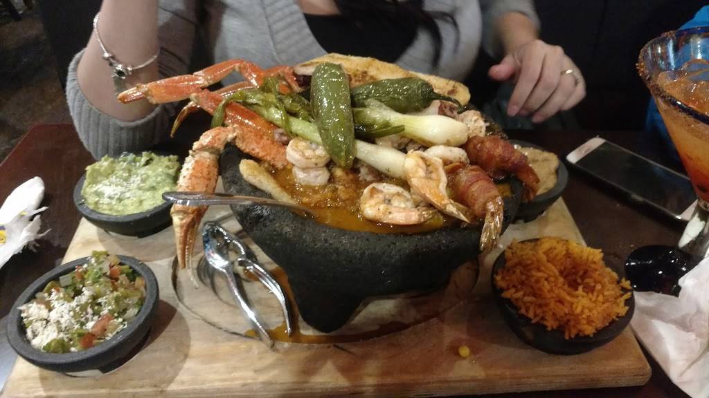 El Pescador | restaurant | 1125 W Covina Pkwy, West Covina, CA 91790, USA | 6263371927 OR +1 626-337-1927