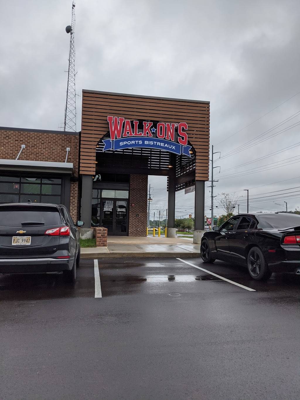 Walk-Ons Sports Bistreaux | restaurant | 7621 Kingston Pike, Knoxville, TN 37919, USA | 8656942706 OR +1 865-694-2706