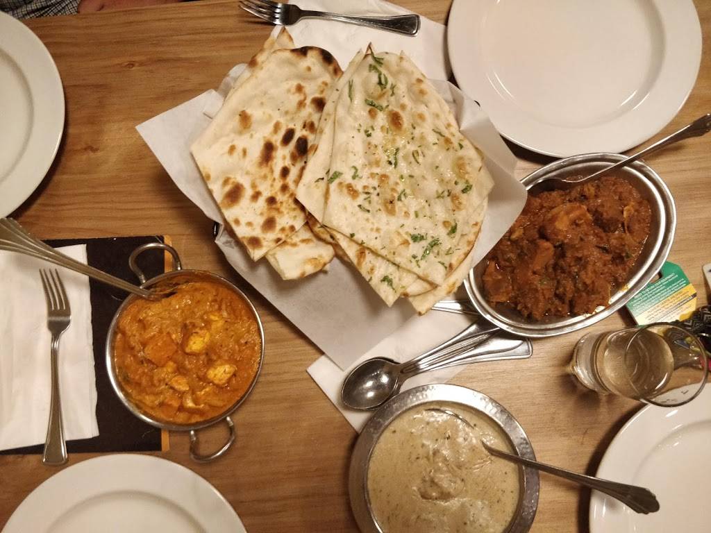 Chawlas Cuisine | restaurant | 7916 Hurontario St, Brampton, ON L6Y 0P6, Canada | 9054571300 OR +1 905-457-1300