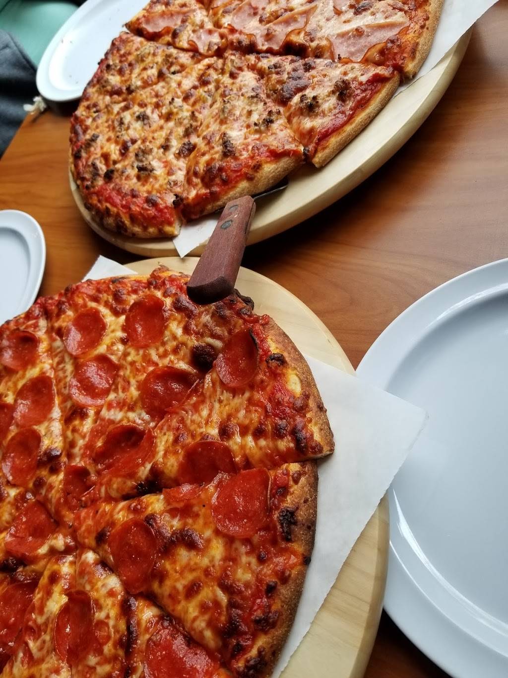 600 Degrees Pizzeria | restaurant | 16701 Bellflower Blvd, Bellflower, CA 90706, USA | 5626854962 OR +1 562-685-4962